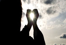 28圈：新世纪最快达成参与100球纪录榜：内马尔73场居首，凯恩83场第四.